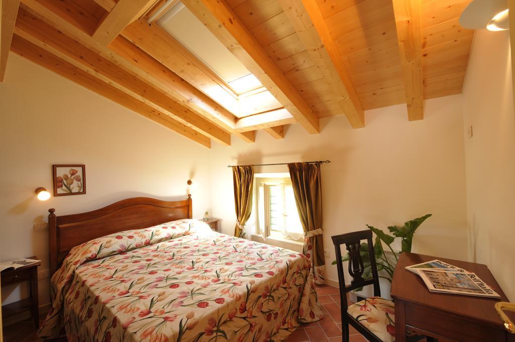 Le Camere Di Virgilio Monzambano Quarto foto