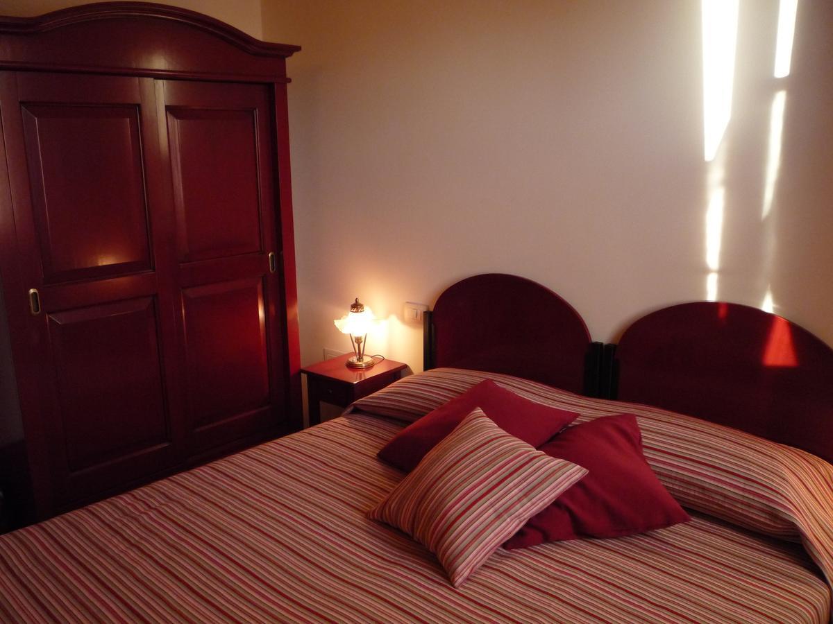 Le Camere Di Virgilio Monzambano Quarto foto